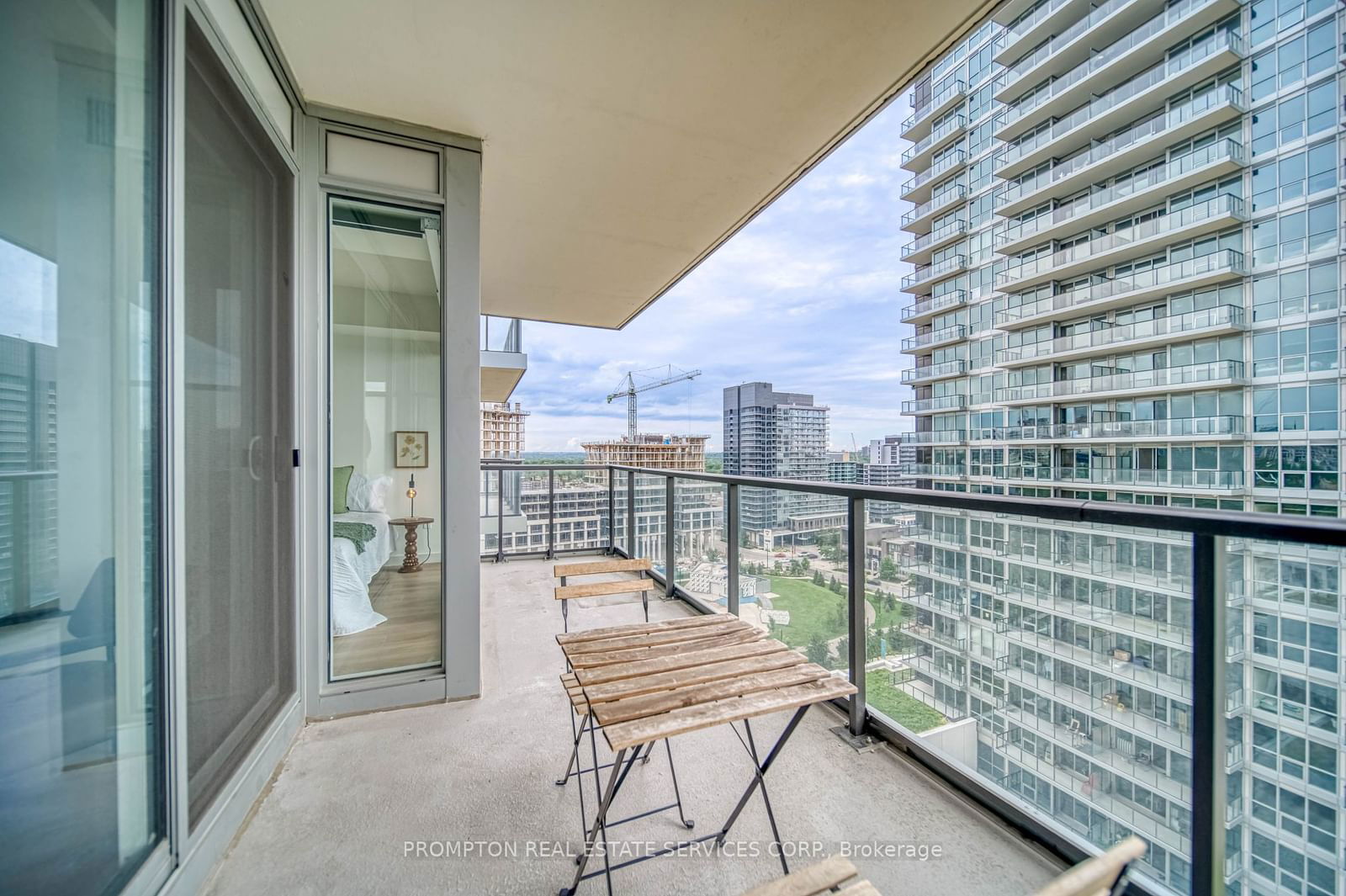 85 MCMAHON Dr, unit 1515 for sale - image #18