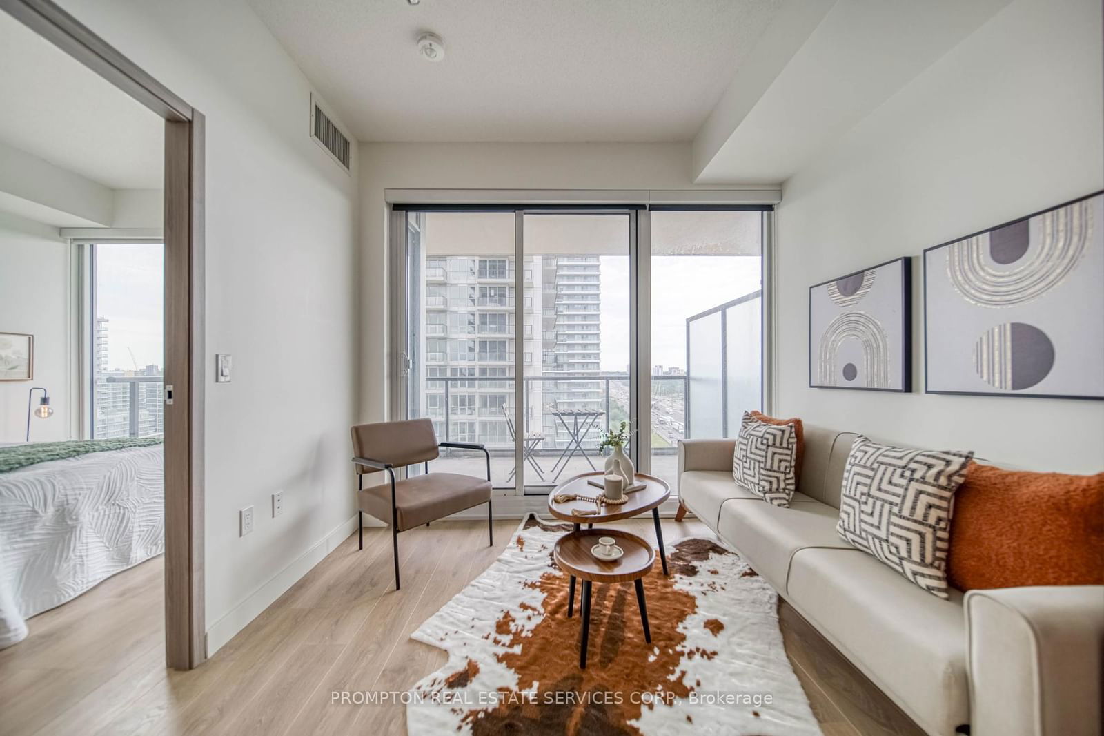 85 MCMAHON Dr, unit 1515 for sale - image #3