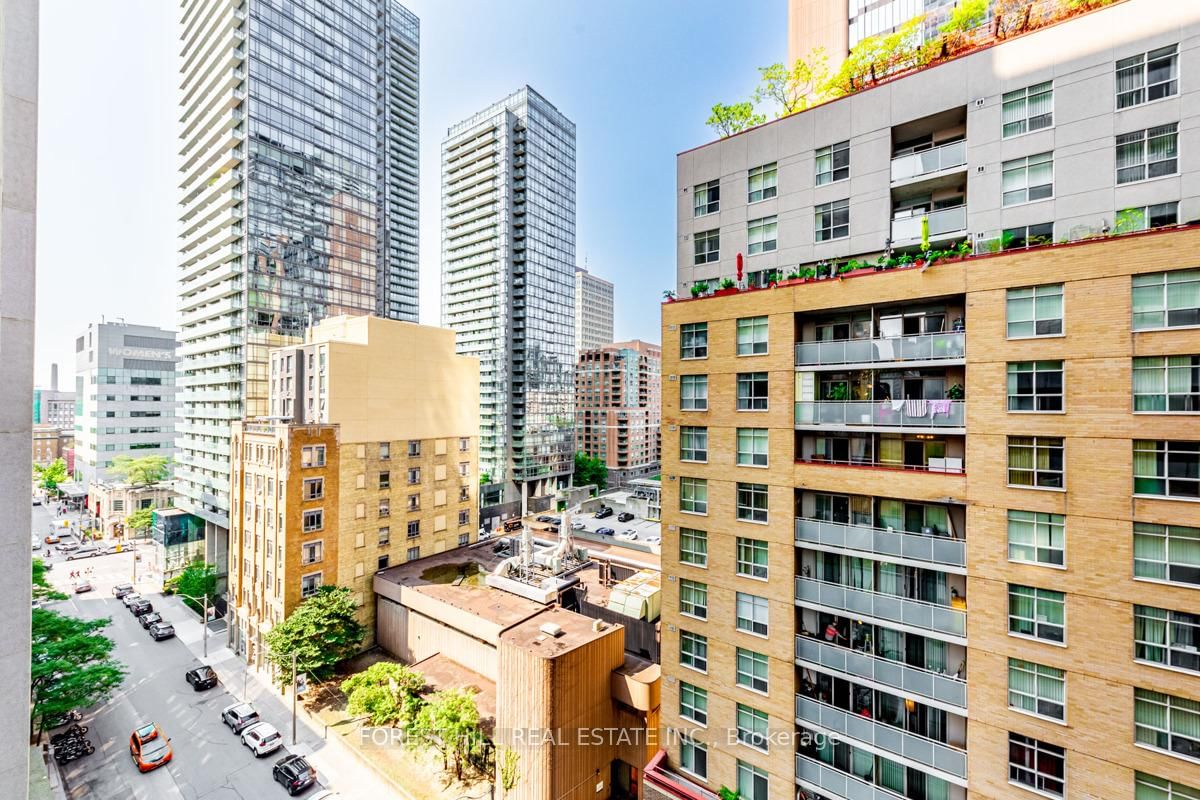 15 Grenville St, unit 805 for sale - image #19