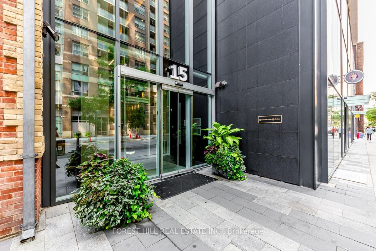 15 Grenville St, unit 805 for sale - image #2