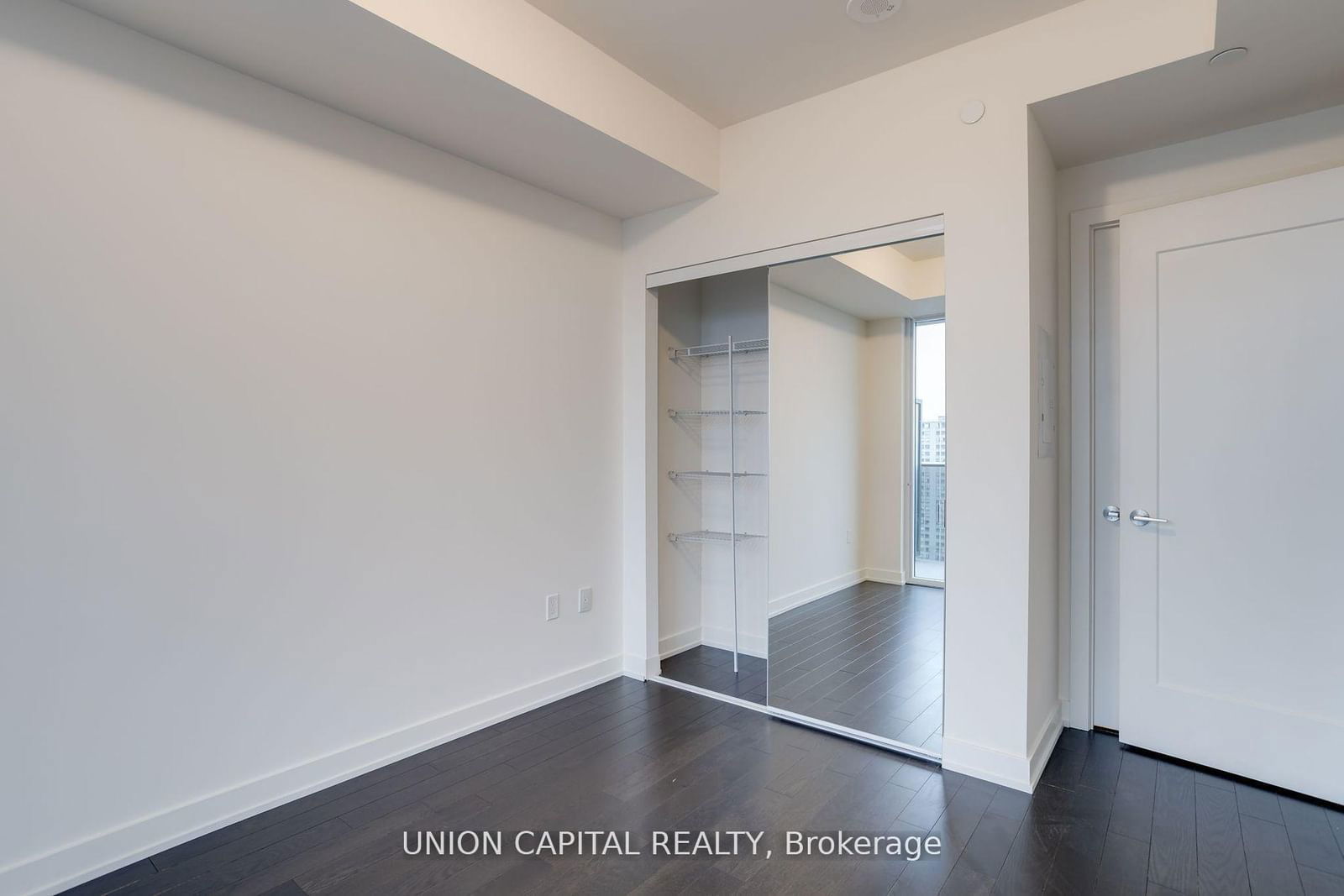 330 Richmond St W, unit 2111 for rent - image #11