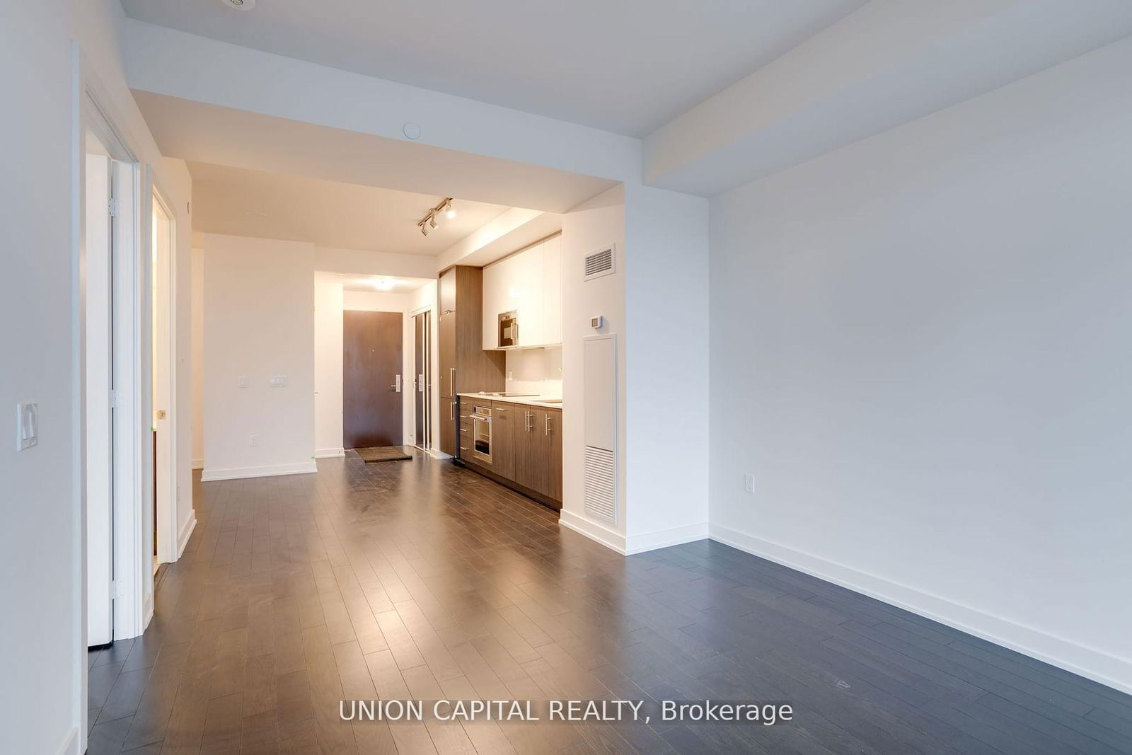 330 Richmond St W, unit 2111 for rent - image #6