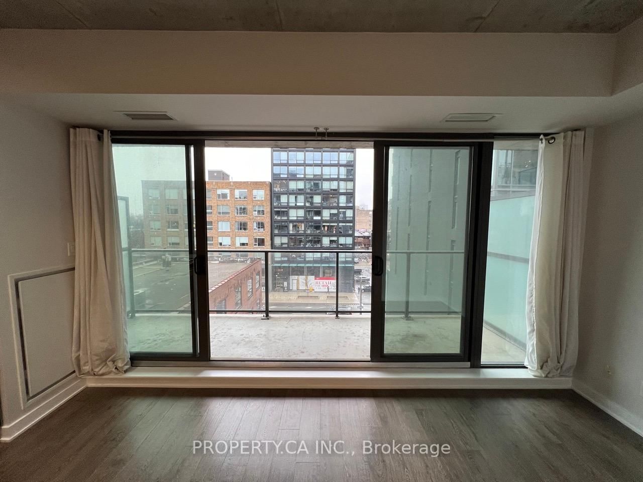 32 Camden St, unit 608 for rent