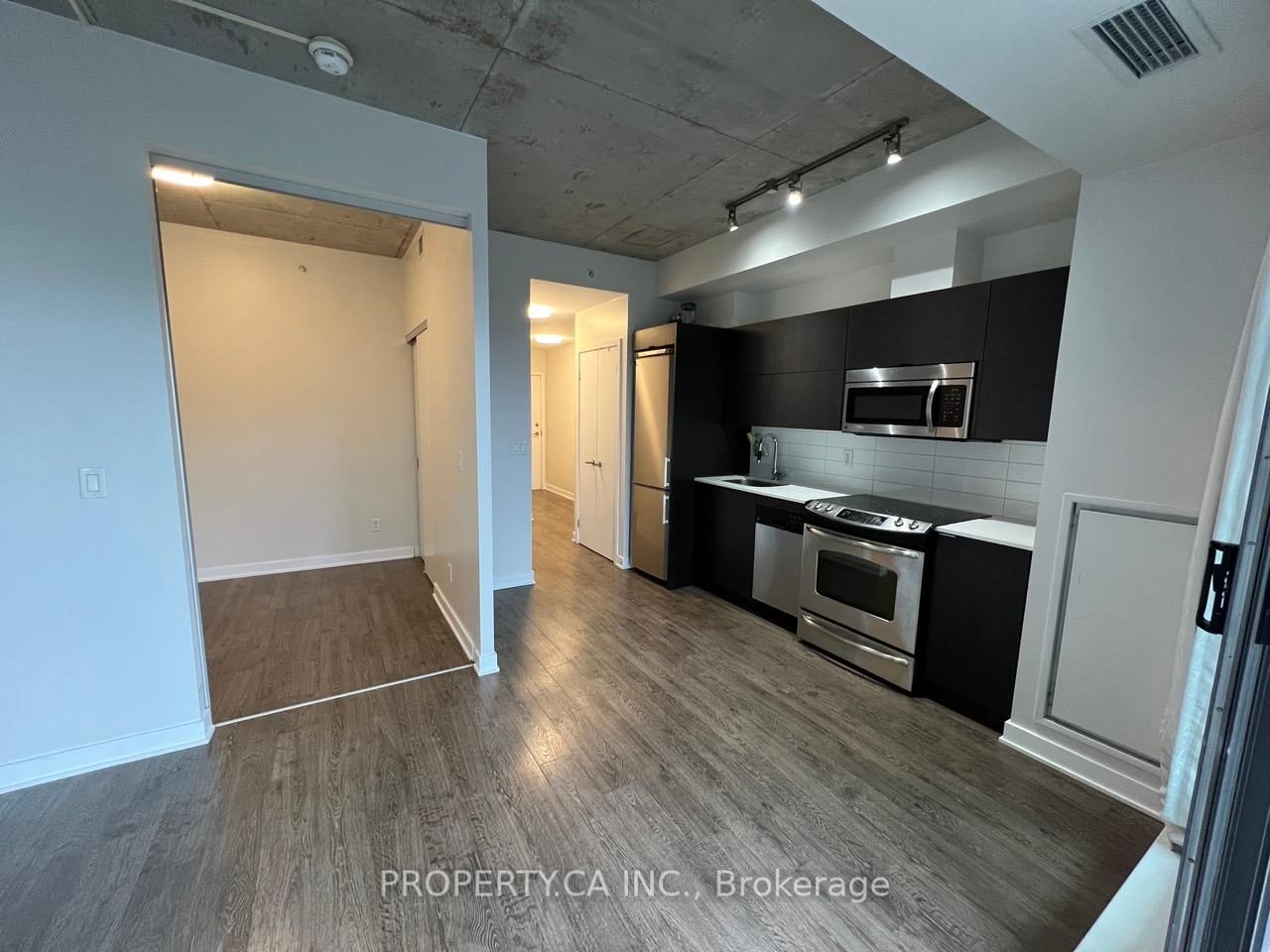 32 Camden St, unit 608 for rent