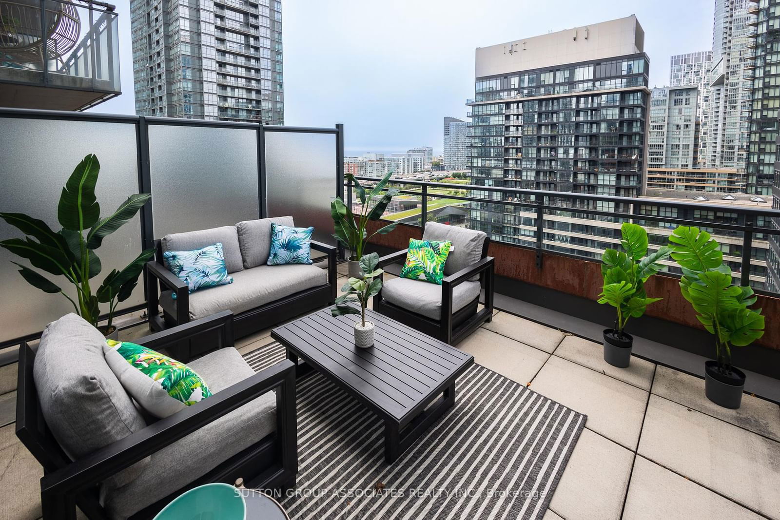 4K Spadina Ave, unit 1522 for sale - image #15