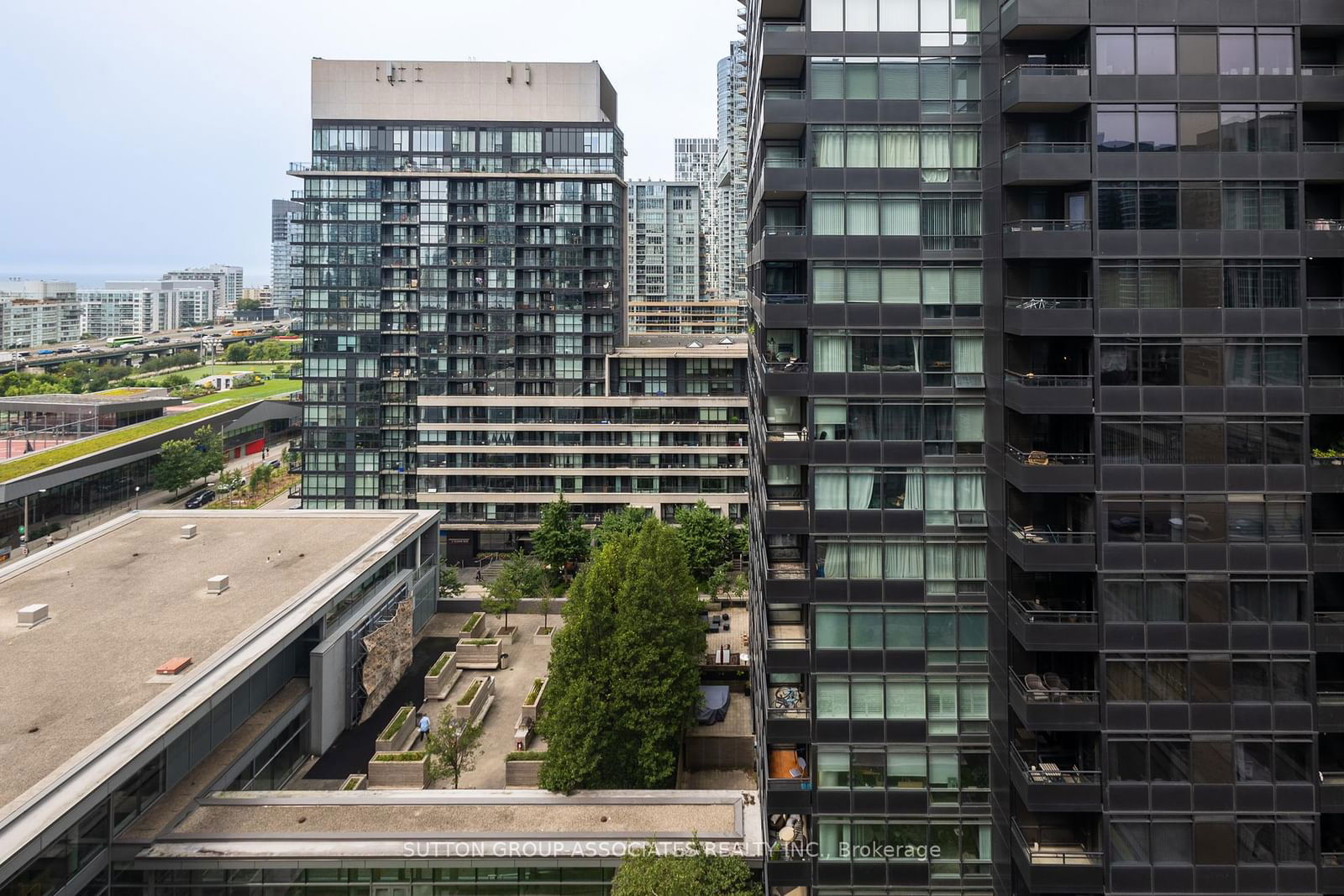 4K Spadina Ave, unit 1522 for sale