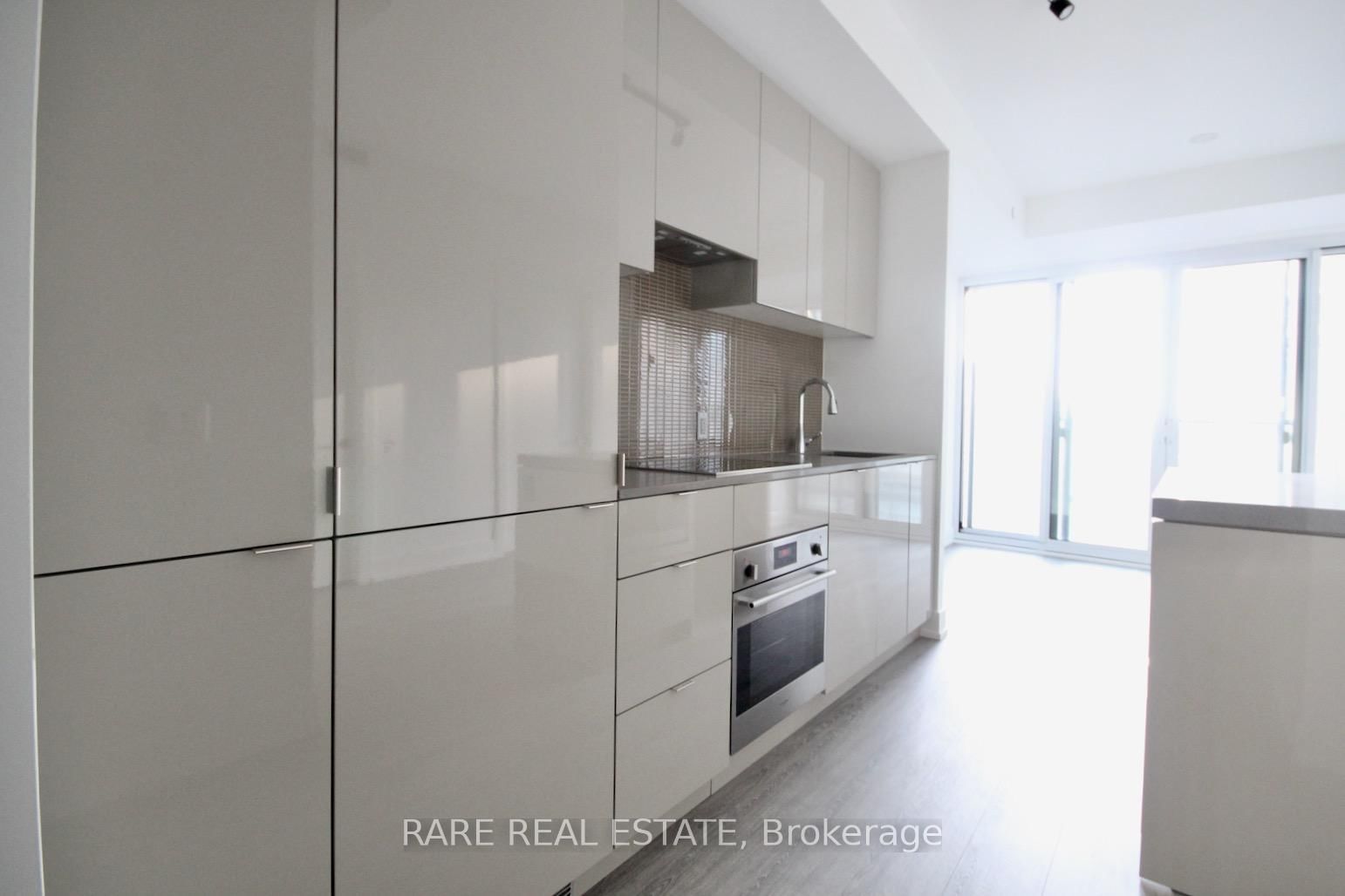 7 Grenville St, unit 2113 for rent - image #3