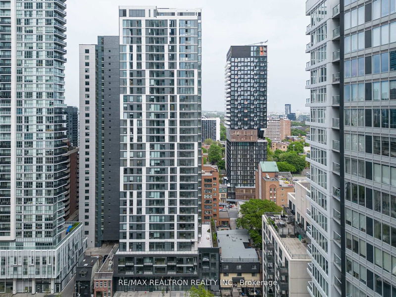 65 Mutual St, unit 3008 for rent - image #1