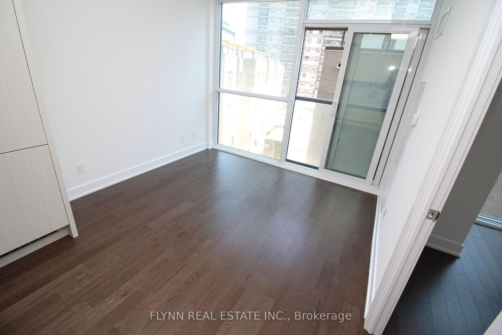 181 BEDFORD Rd, unit 305 for rent - image #5