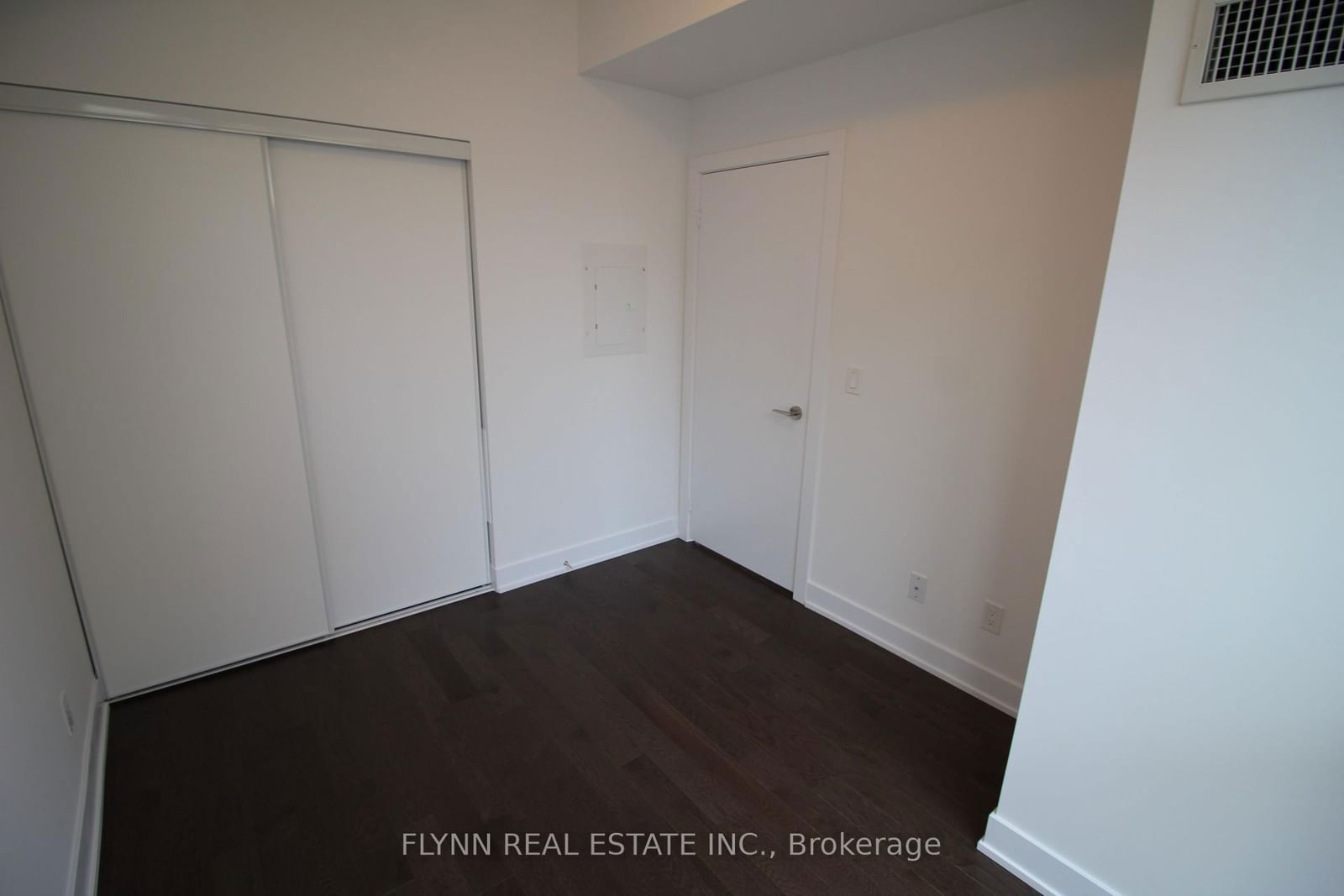 181 BEDFORD Rd, unit 305 for rent - image #9