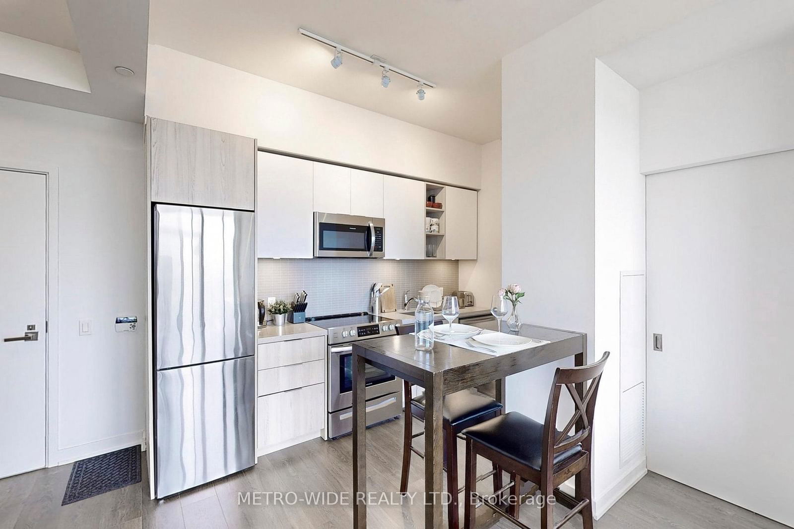 30 Ordnance St, unit 2505 for sale - image #7