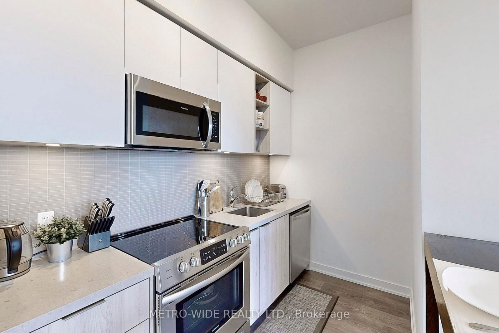 30 Ordnance St, unit 2505 for sale - image #9