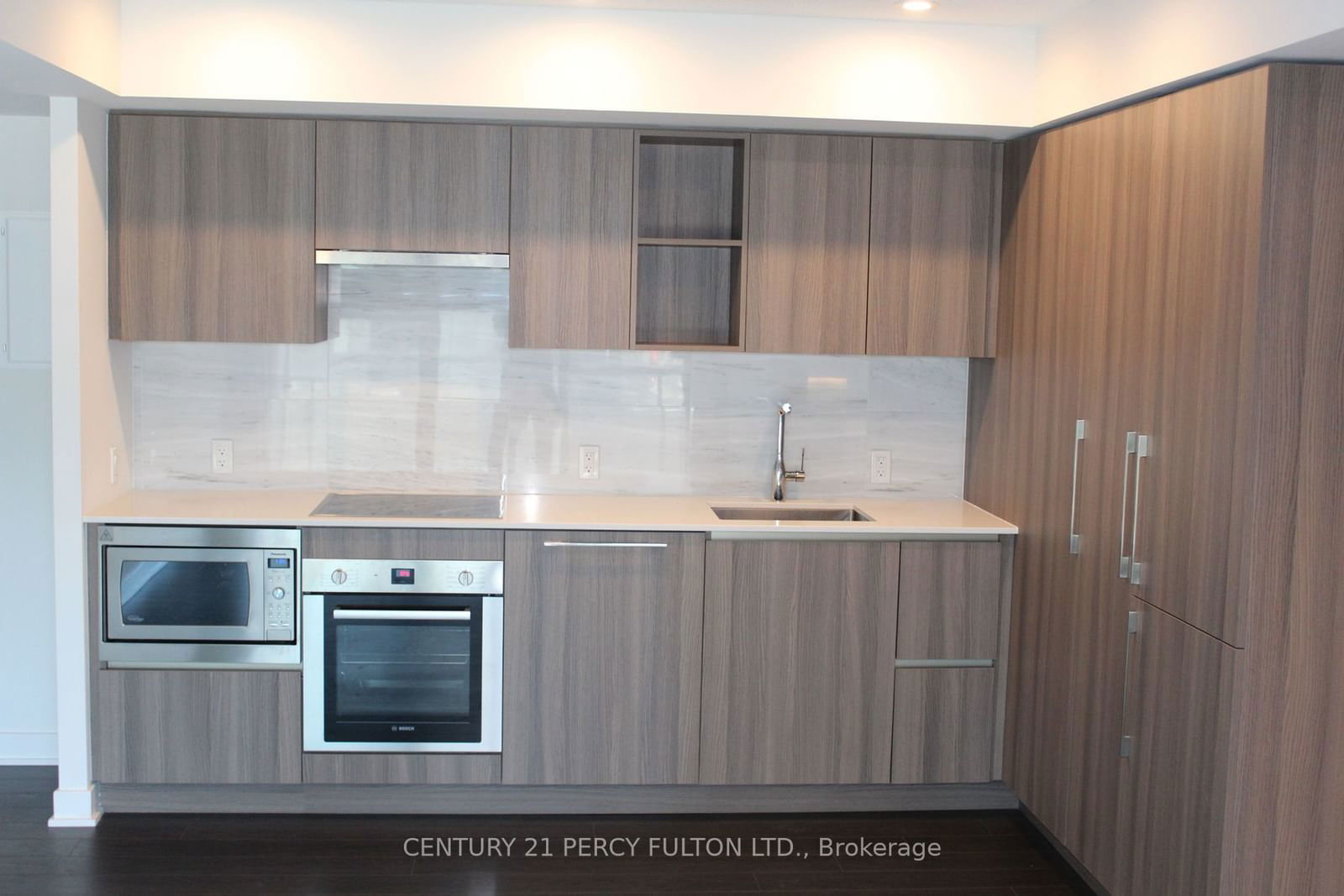 19 Bathurst St, unit 803 for rent - image #7