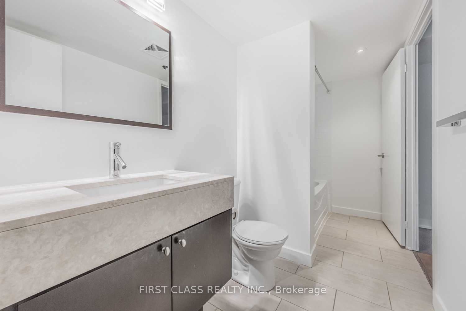 21 Nelson St, unit 507 for rent - image #5