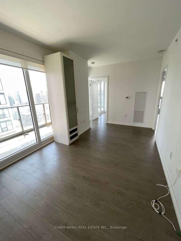 251 Jarvis St, unit 4605 for rent - image #3