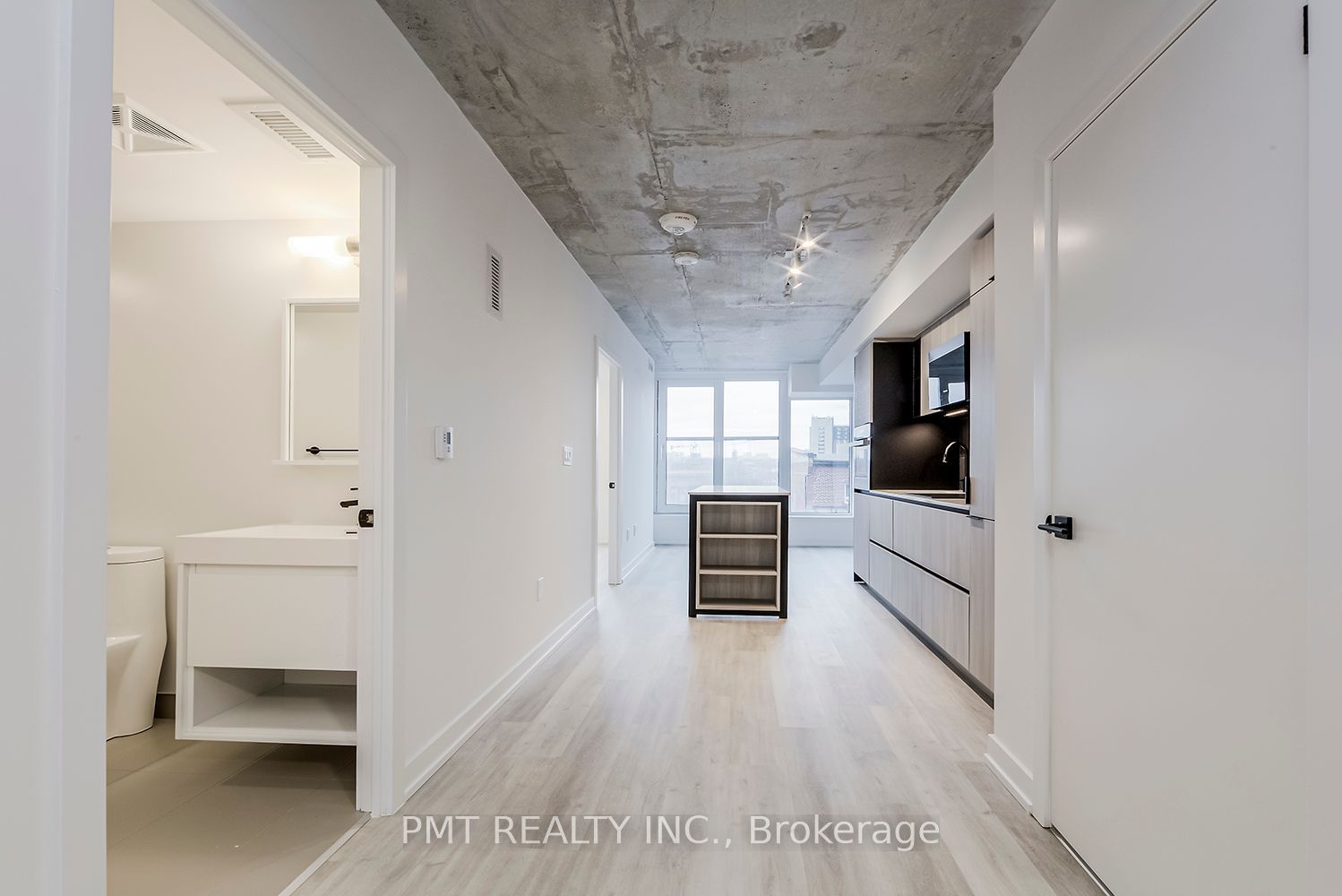 2 Augusta Ave, unit 510 for rent