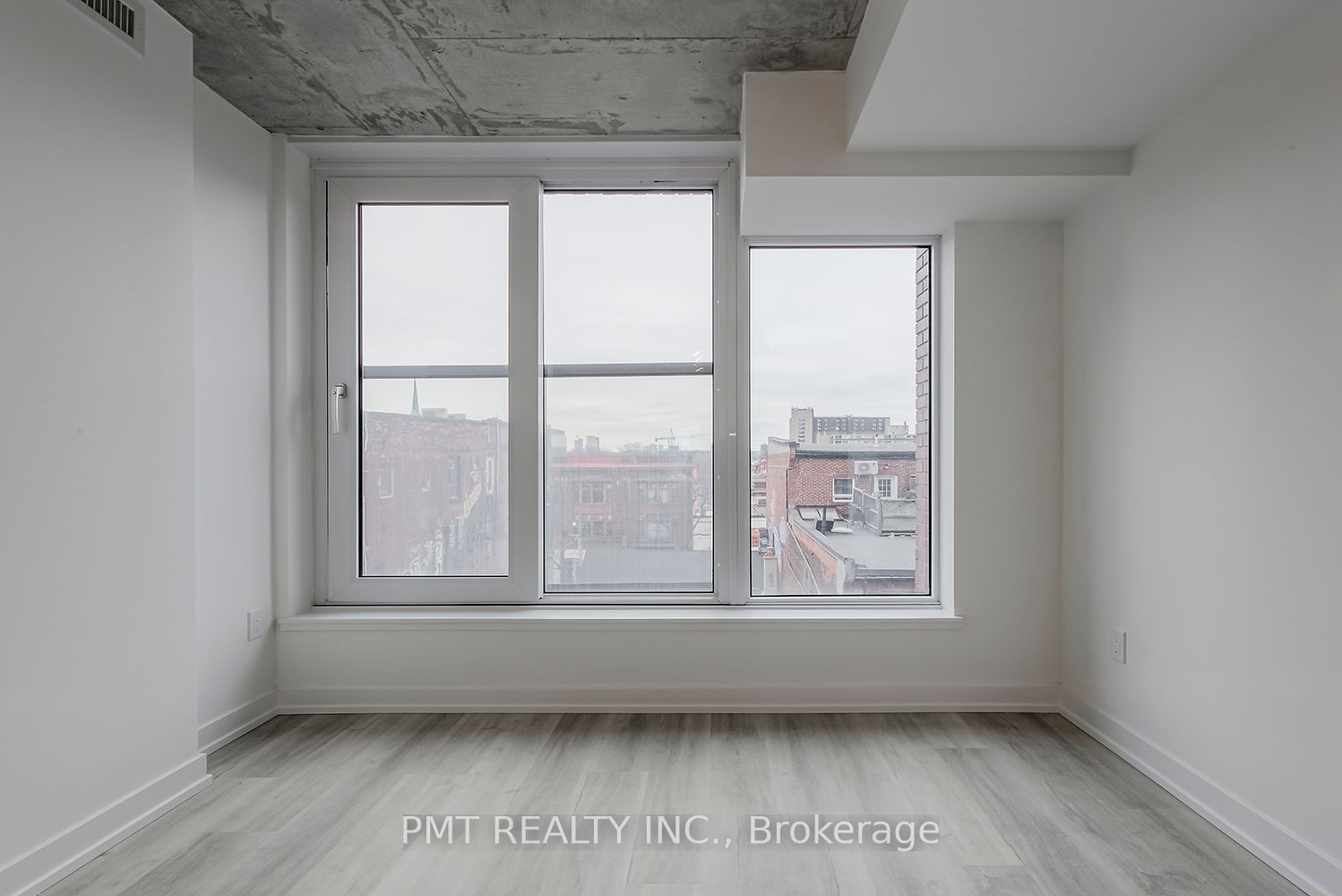 2 Augusta Ave, unit 510 for rent