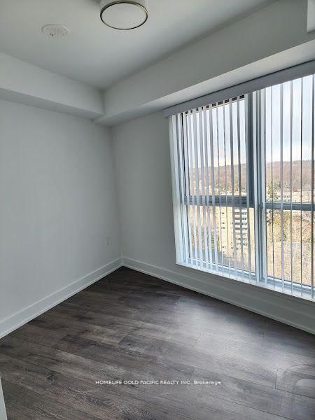 585 Bloor St E, unit 917 for rent