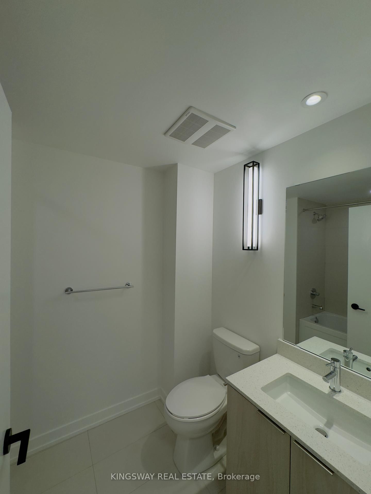 123 PORTLAND St, unit 511 for rent - image #26