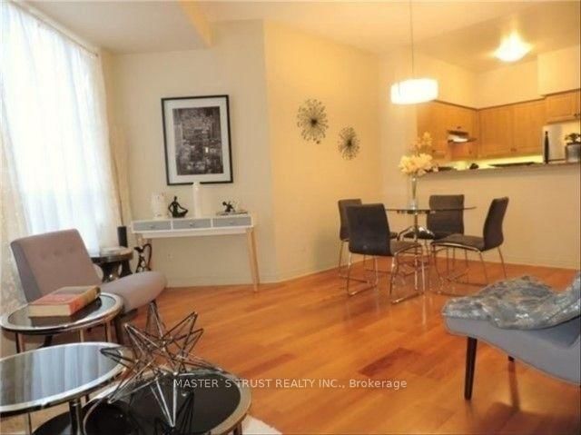 455 Rosewell Ave, unit 201 for rent - image #9