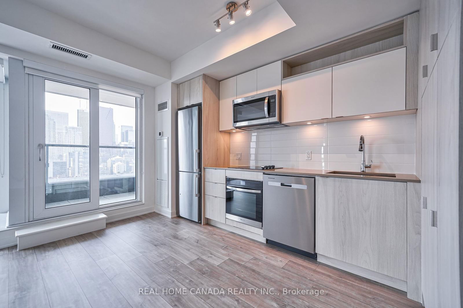 135 Lower Sherbourne St, unit 2427 W for rent - image #13