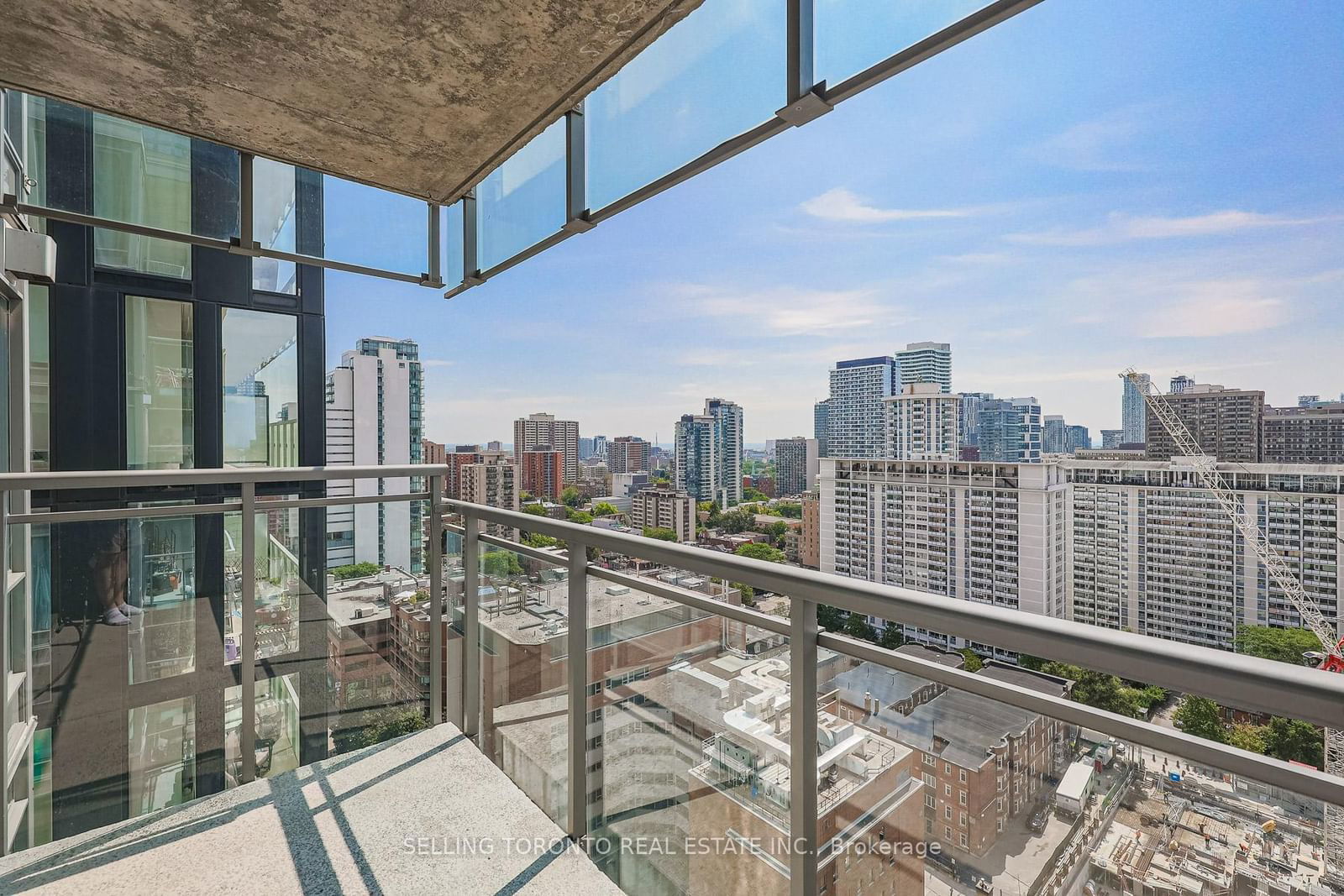 22 Wellesley St E, unit 2101 for sale - image #34