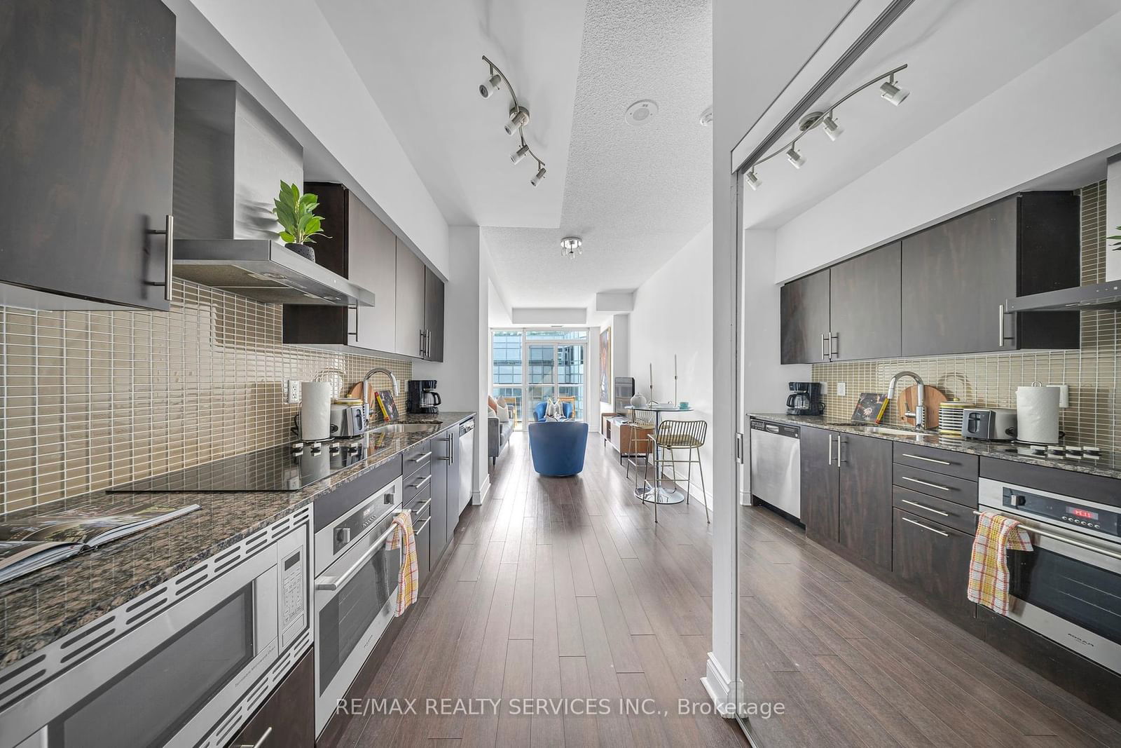 352 Front St W, unit 1920 for sale - image #5