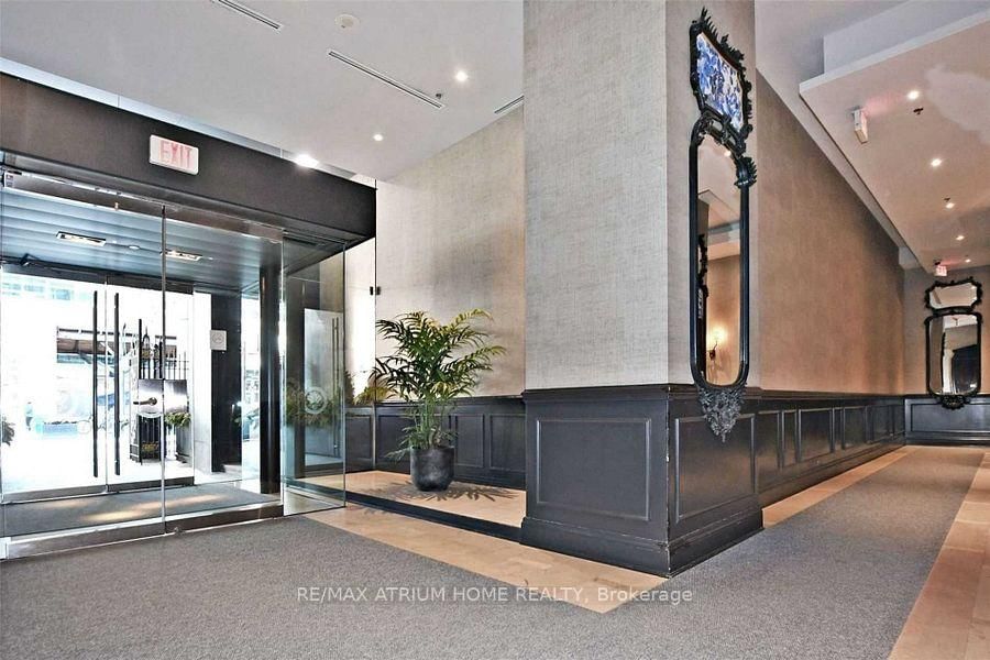 375 King St W, unit Ph3507 for rent - image #5