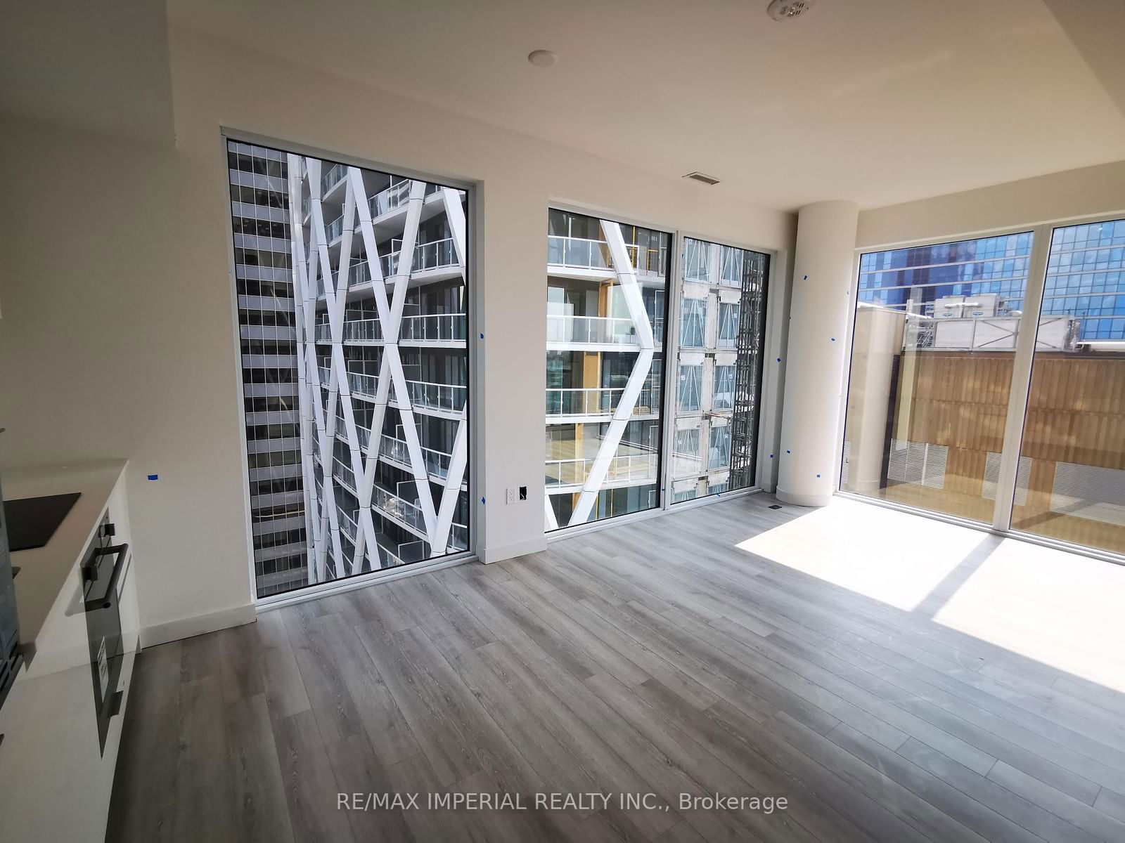 121 St Patrick St, unit 1621 for rent - image #29