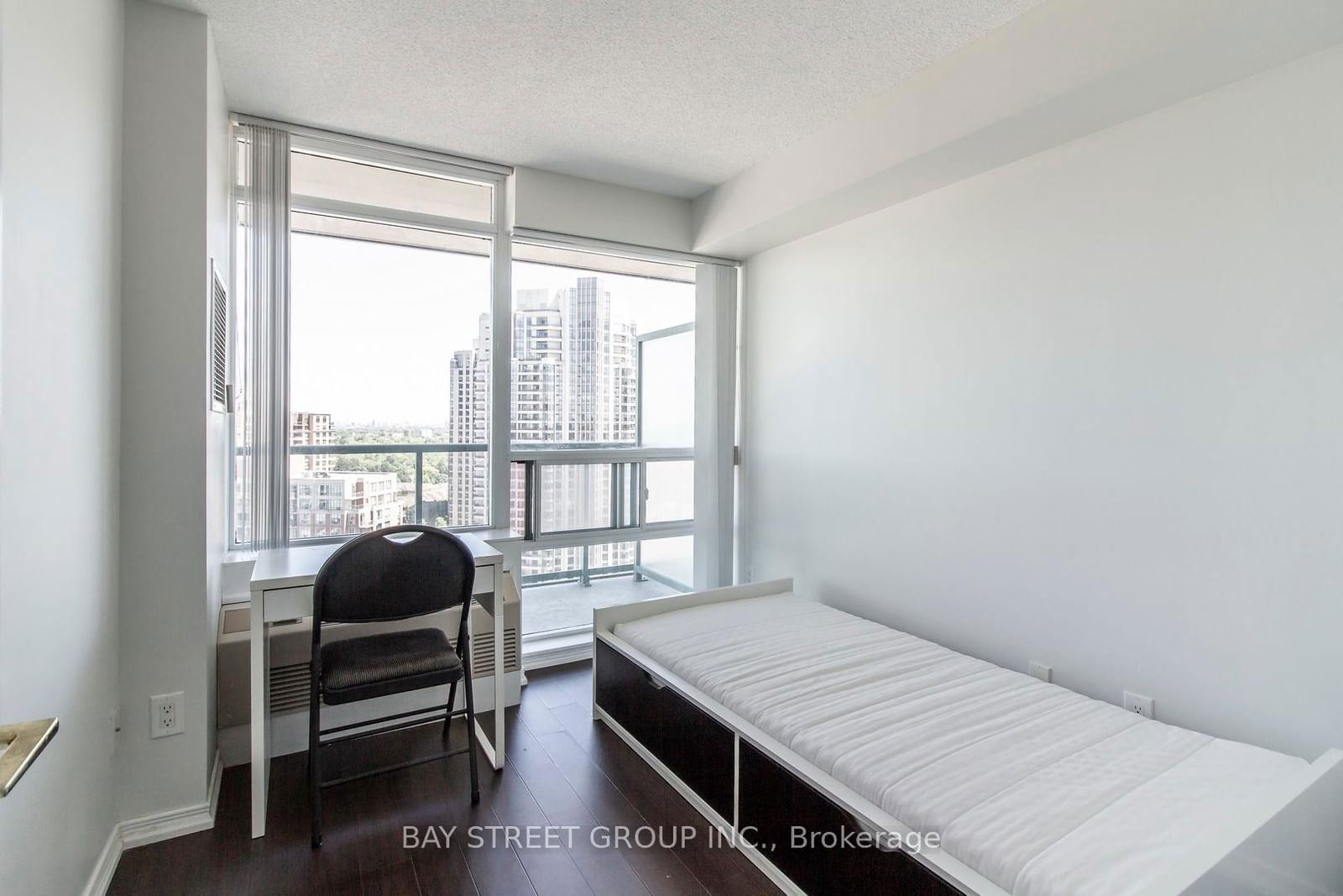 5500 Yonge St, unit 2103 for rent