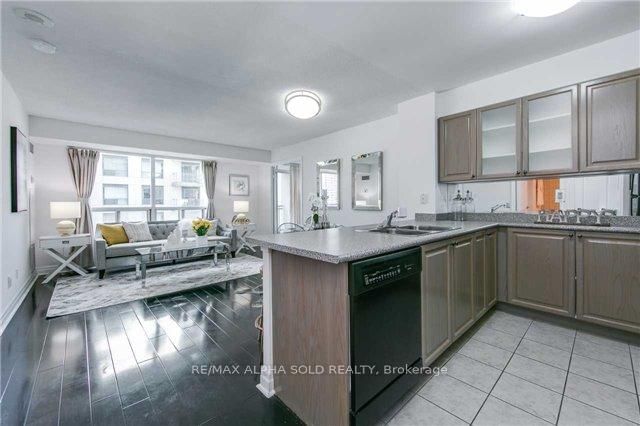 188 Doris Ave, unit 1102 for rent - image #2