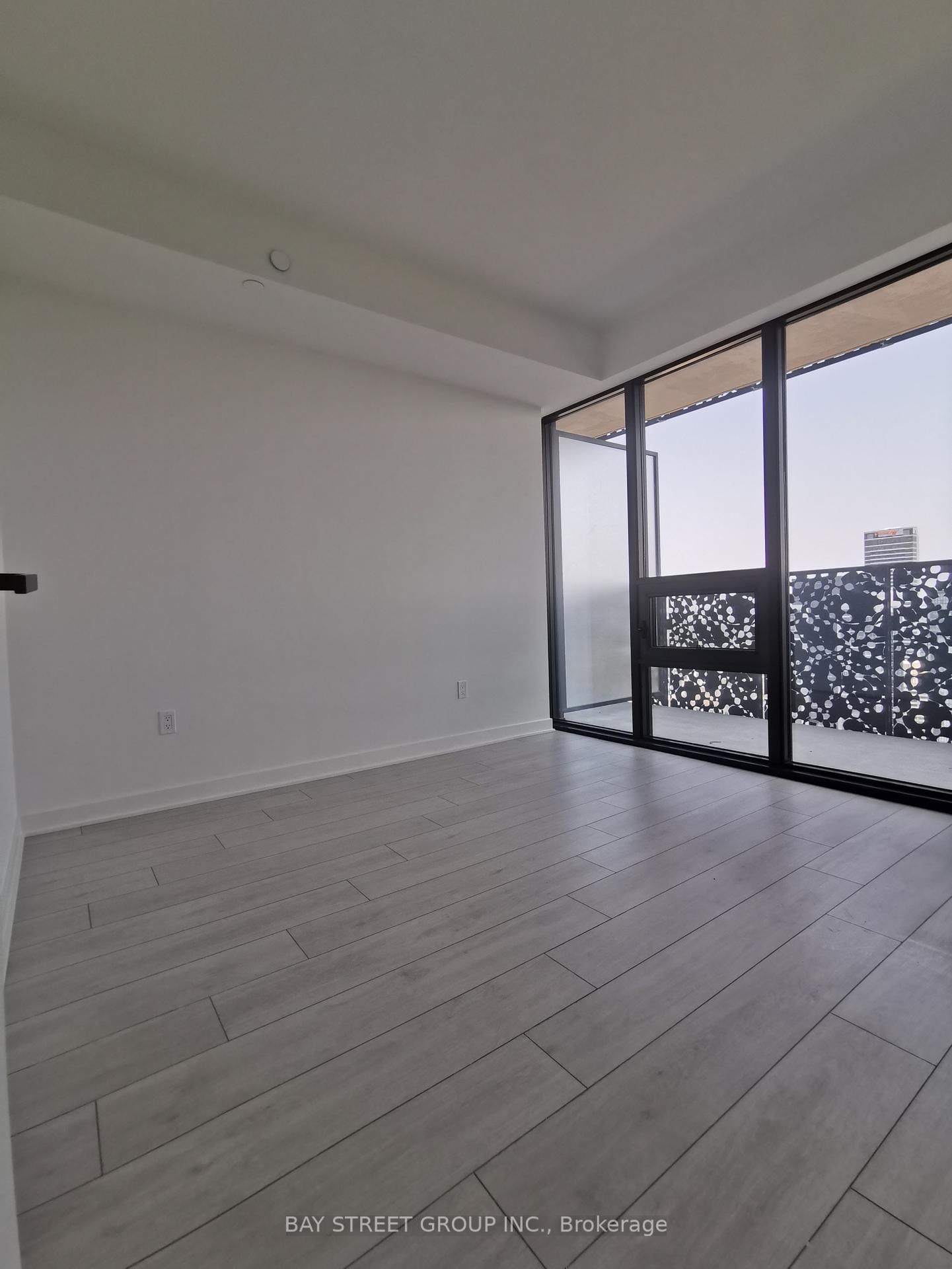 55 Charles St E, unit 4212 for rent - image #7