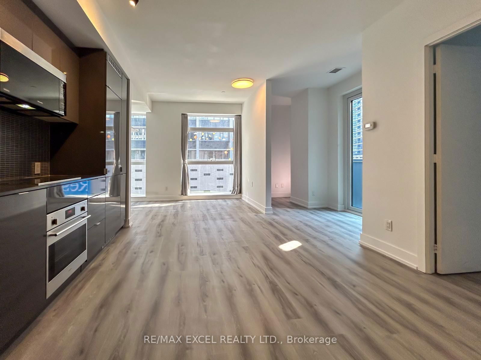 7 Grenville St, unit 511 for rent - image #3