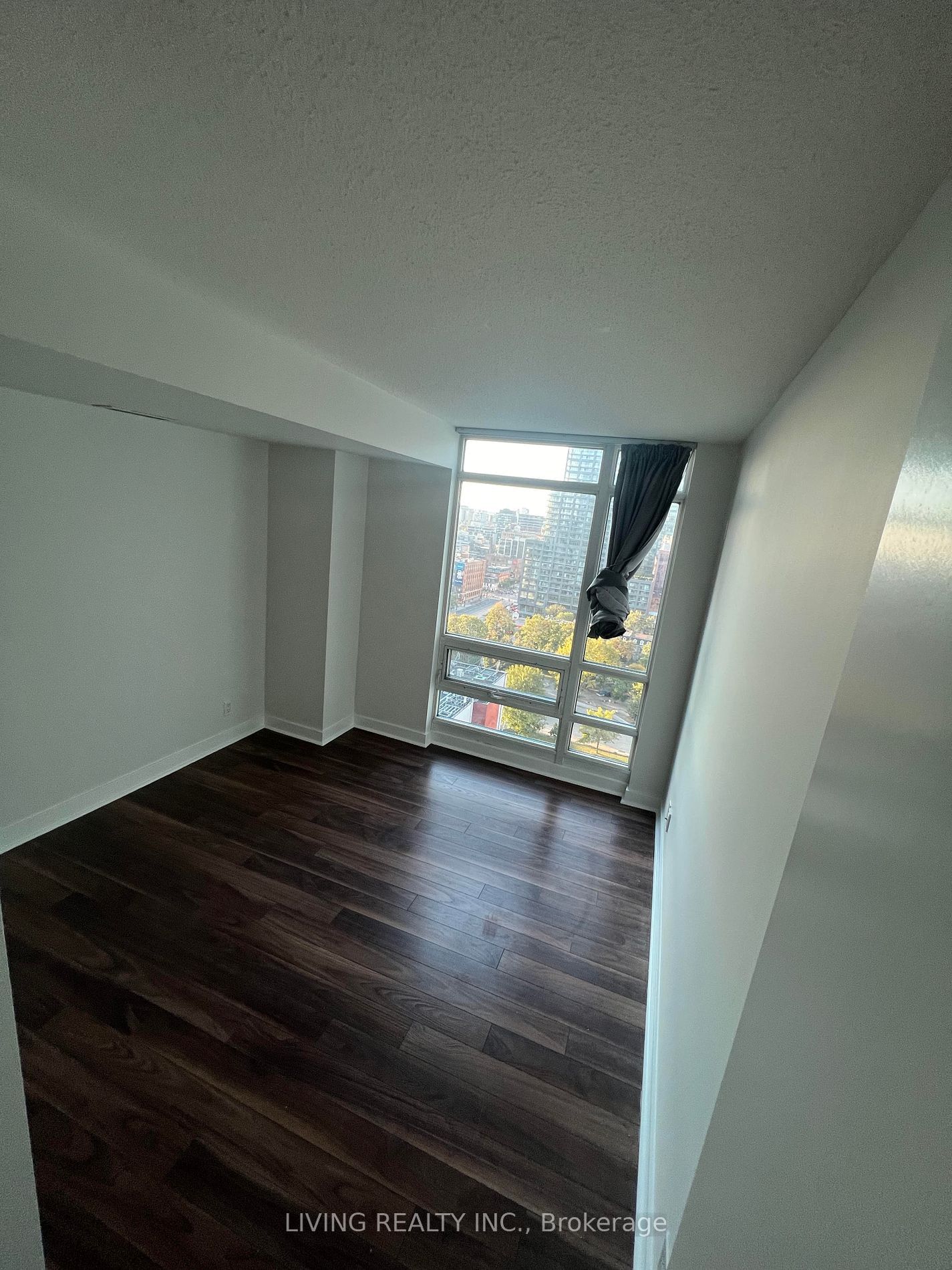 381 Front St W, unit 2502 for rent - image #5