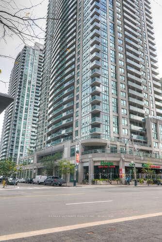 30 Grand Trunk Cres, unit 1010 for rent - image #1