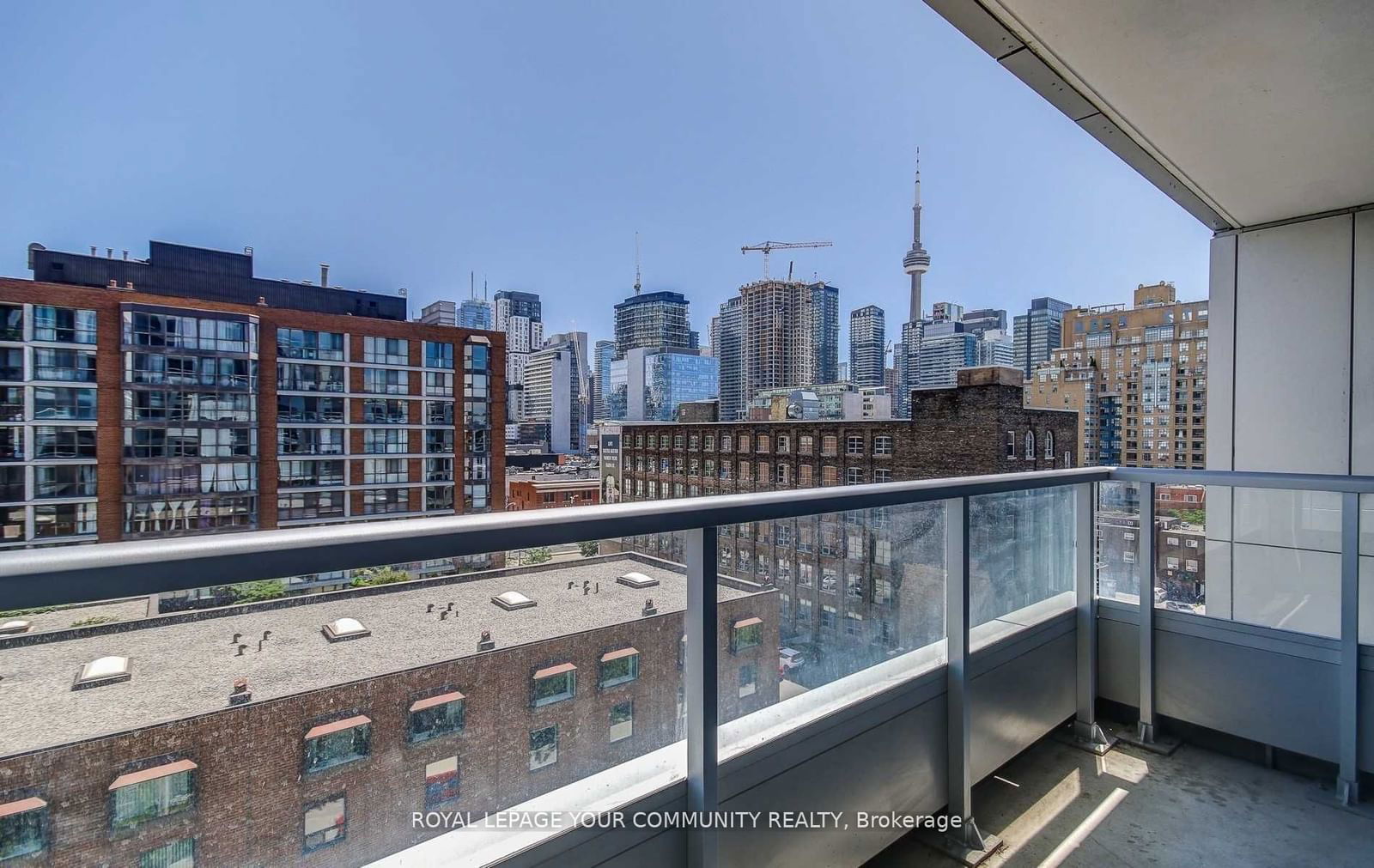 38 Cameron St, unit 713 for rent