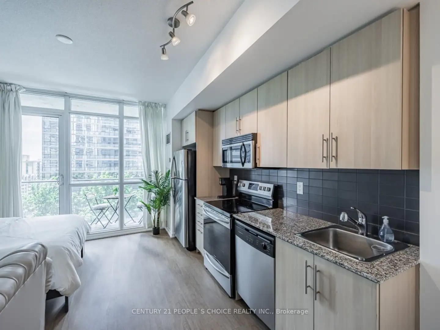 65 Bremner Blvd, unit 1203 for sale - image #10