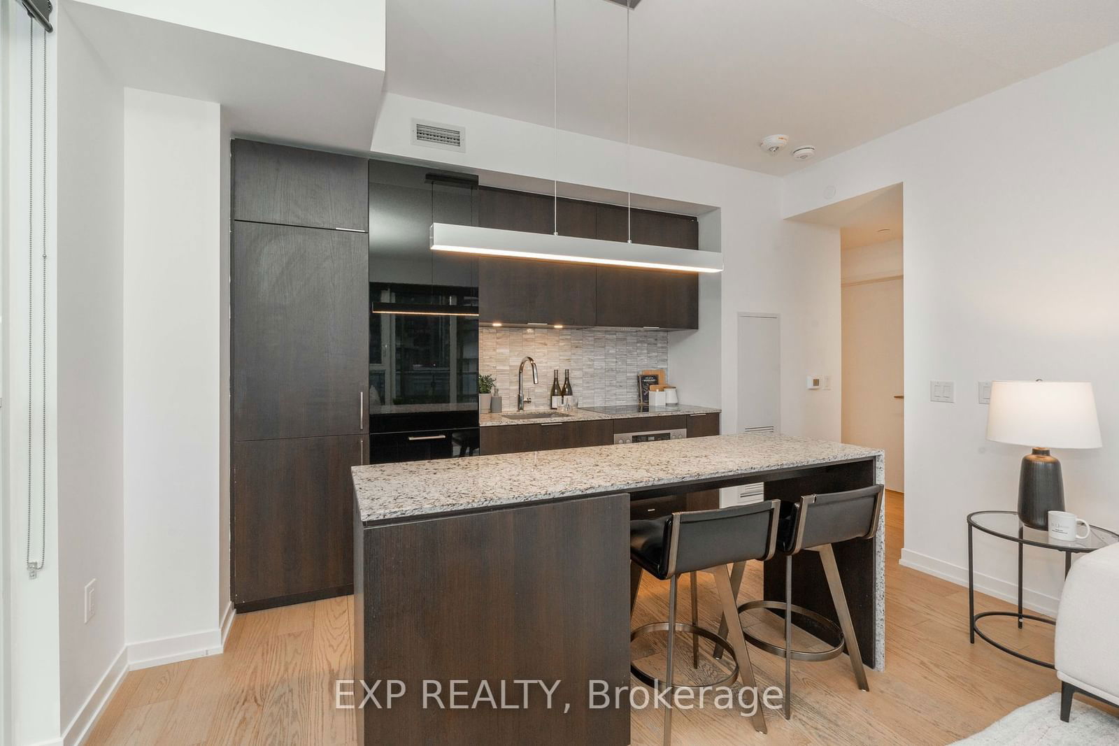 15 Lower Jarvis St, unit 813 for rent