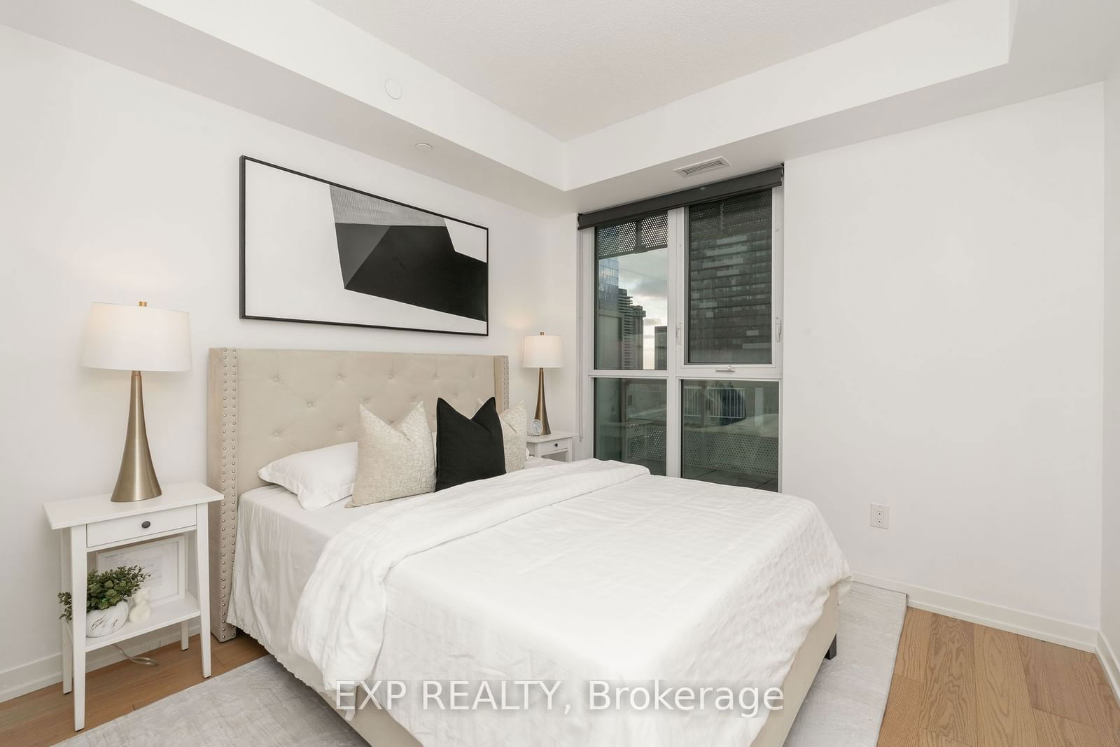 15 Lower Jarvis St, unit 813 for rent - image #14