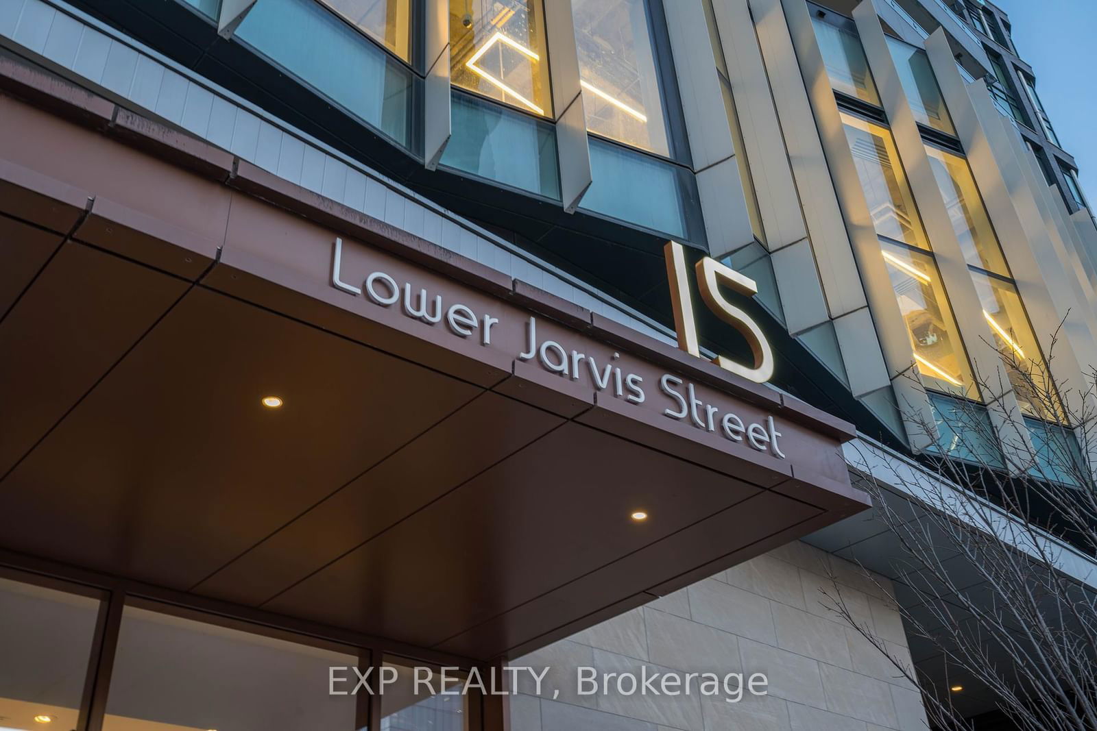 15 Lower Jarvis St, unit 813 for rent