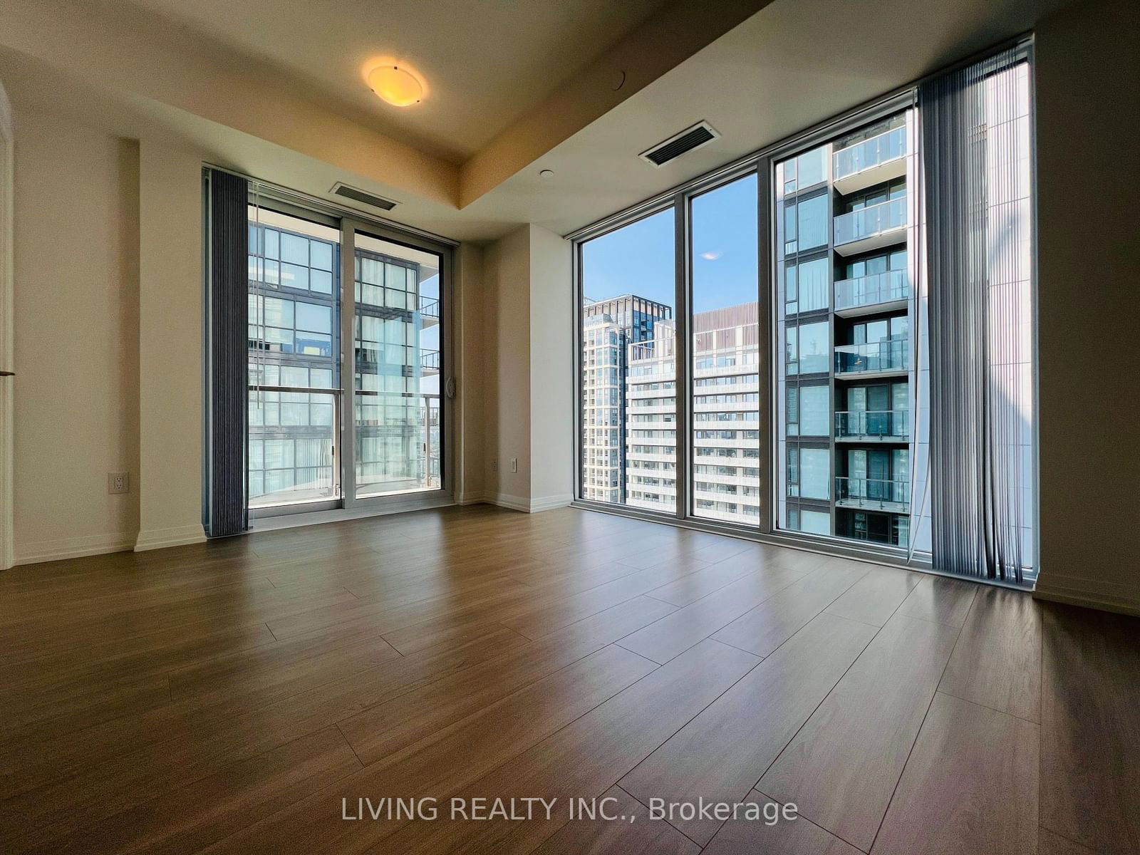 8 Widmer St, unit 4103 for rent - image #4