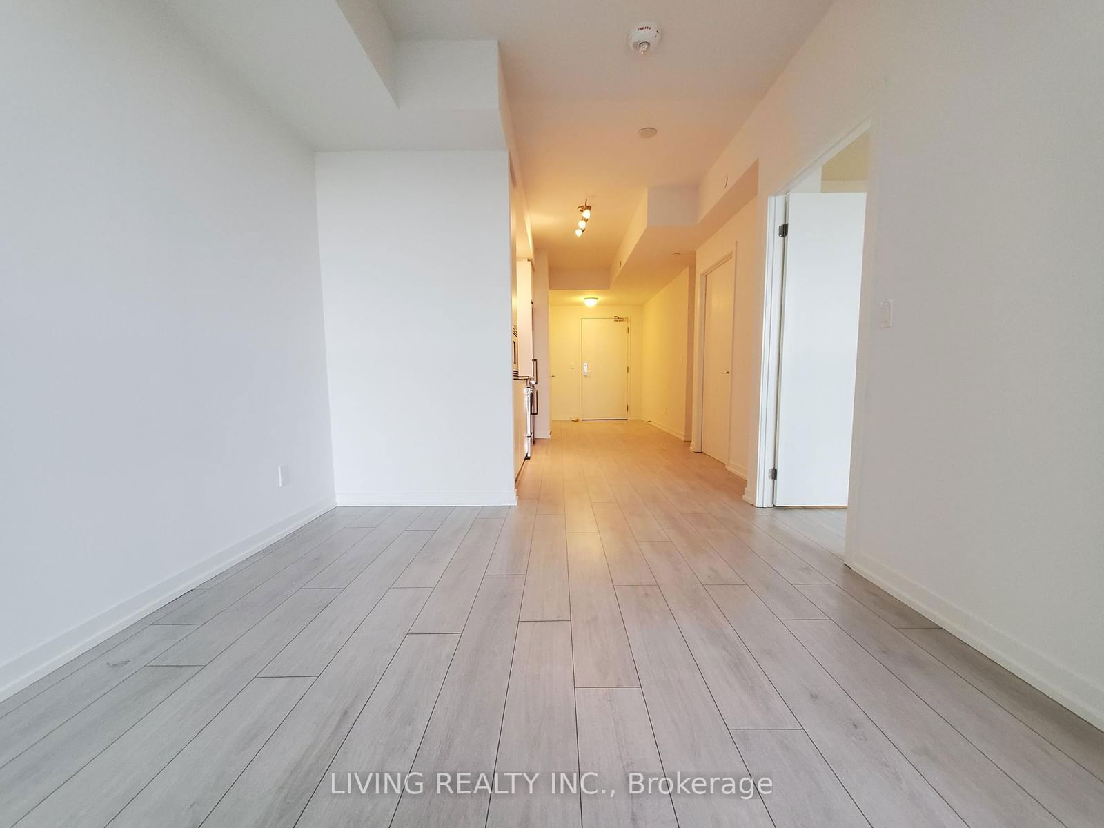 49 East Liberty St, unit 905 for rent