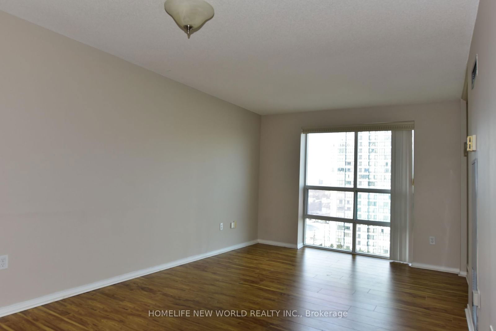 3 Pemberton Ave, unit 1406 for rent - image #2