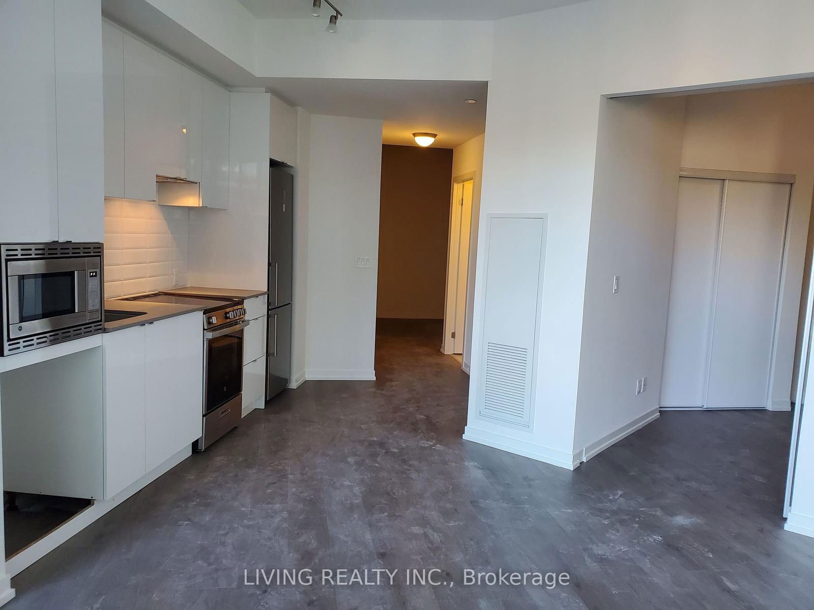 49 East Liberty St, unit 302 for rent