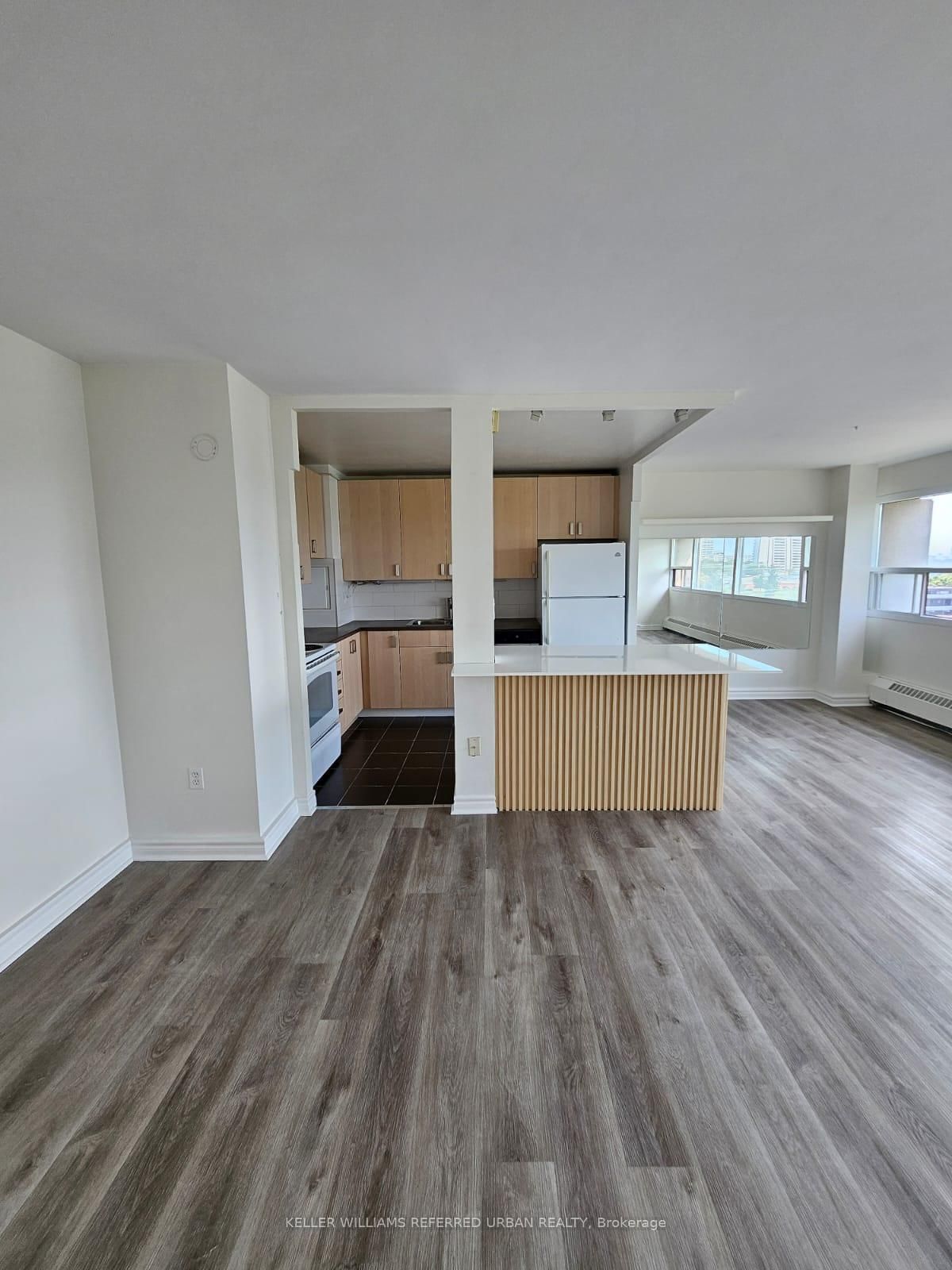 100 Leeward Glwy, unit 908 for rent - image #1