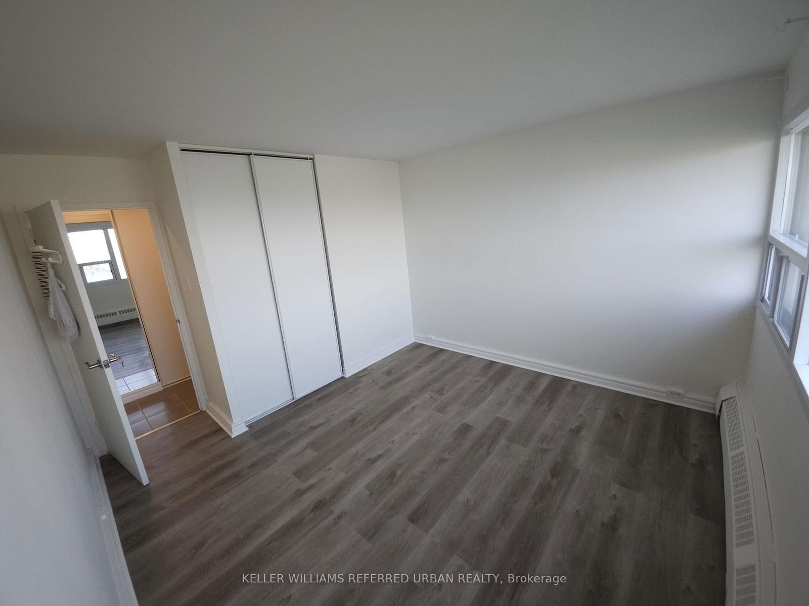 100 Leeward Glwy, unit 908 for rent - image #10