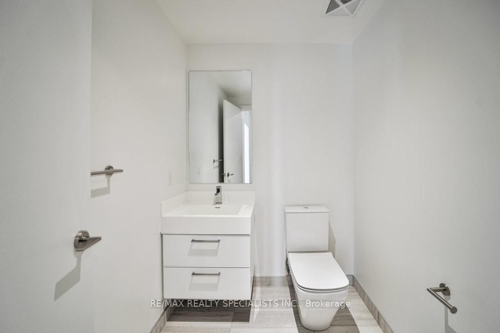 1 Yorkville Ave, unit 5102 for rent - image #15