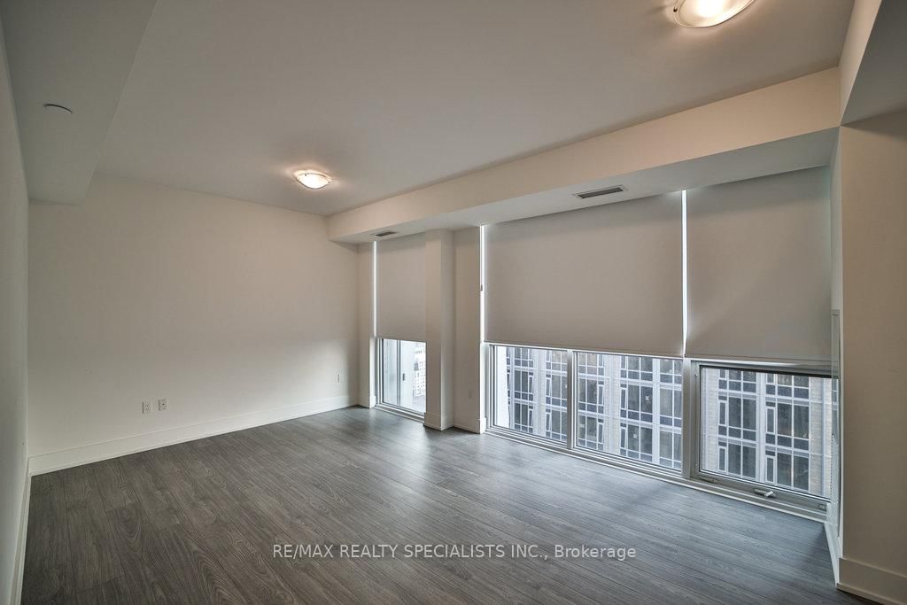 1 Yorkville Ave, unit 5102 for rent