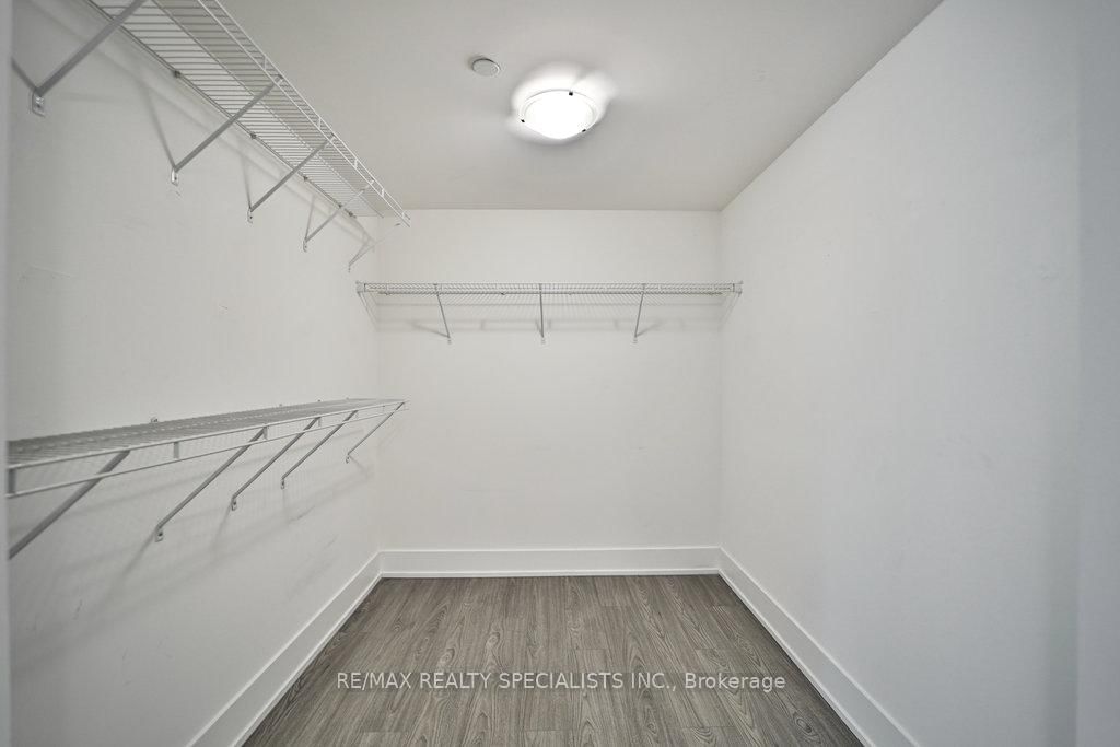 1 Yorkville Ave, unit 5102 for rent - image #20