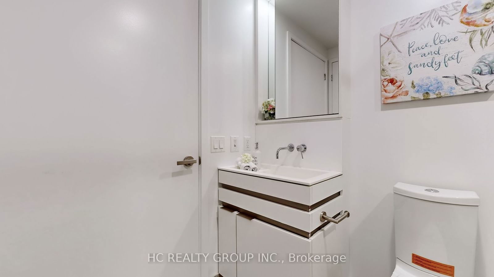 197 Yonge St, unit 1102 for sale - image #18